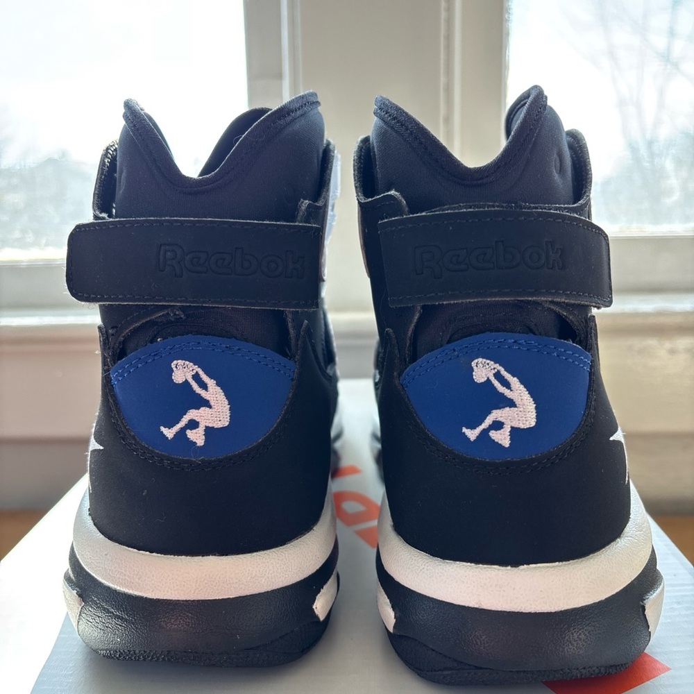 Reebok Shaq Attaq IV (4) Pump Orlando Magic Black and White High-Top Sneakers - Picture 3 of 15